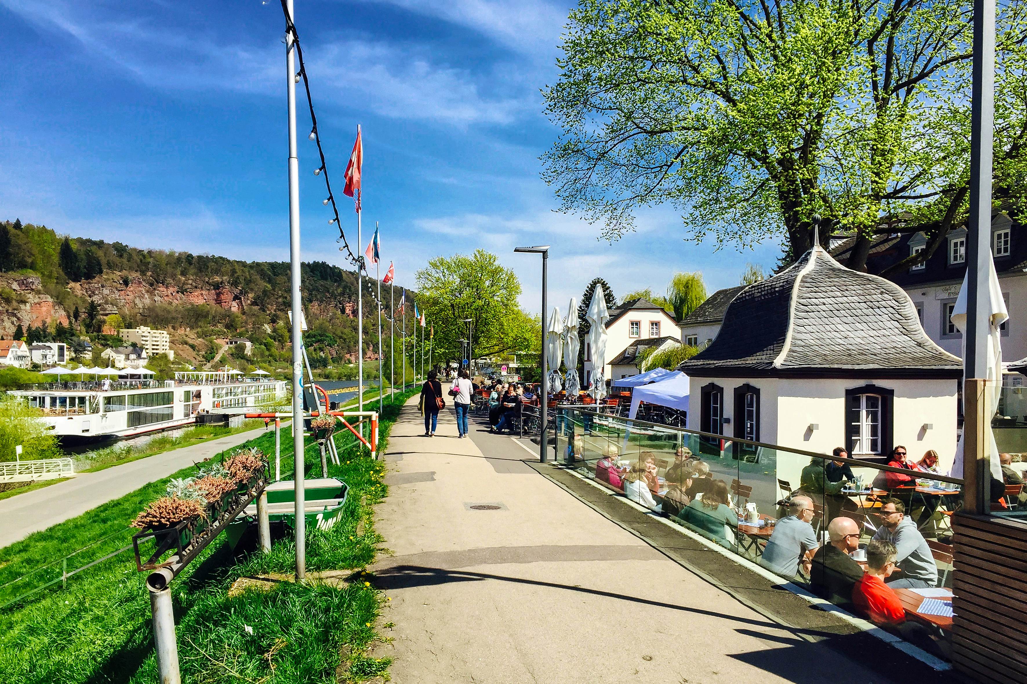 Zurlaubener Weinfruehling